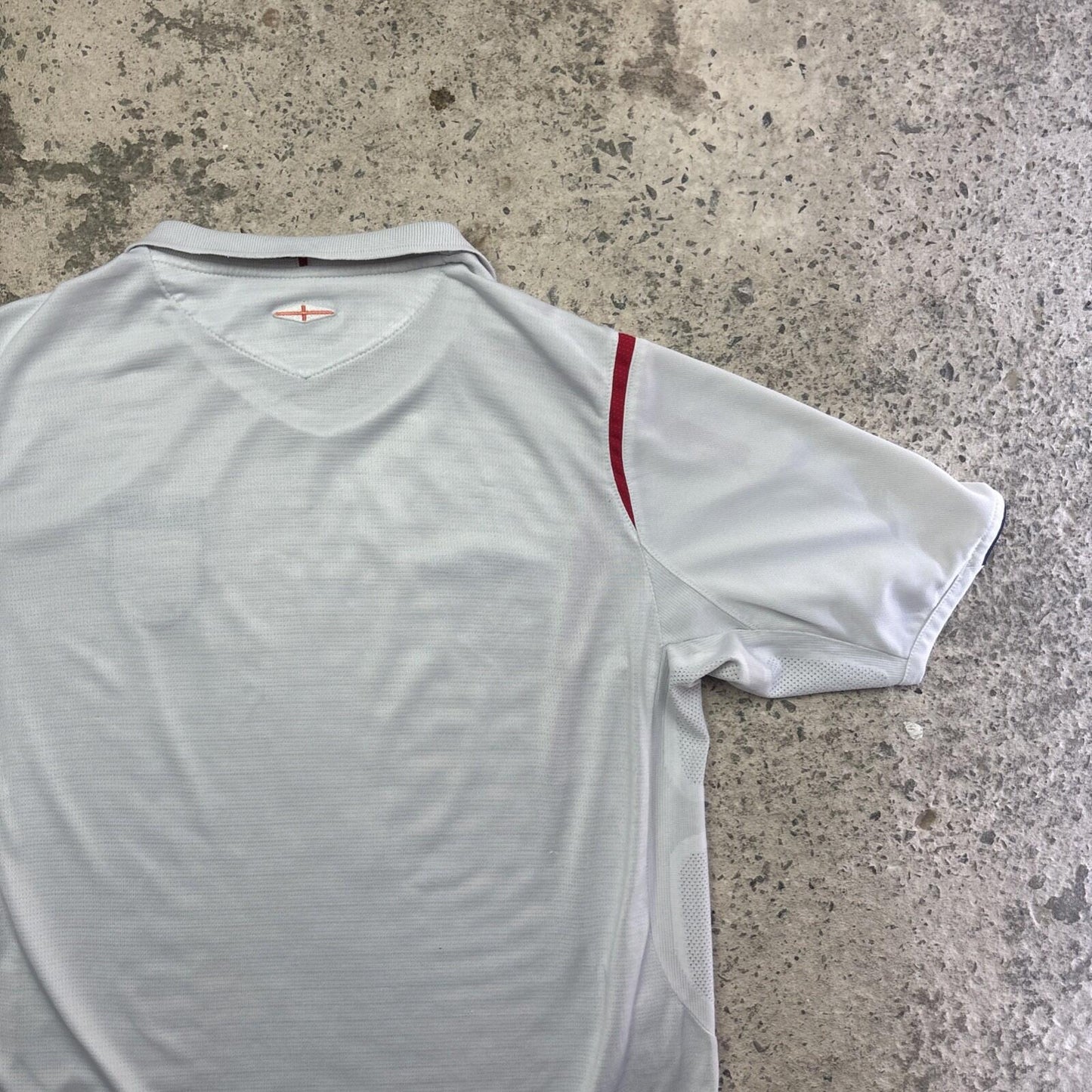 White England Umbro 2005/07 Football Home Shirt | Size M