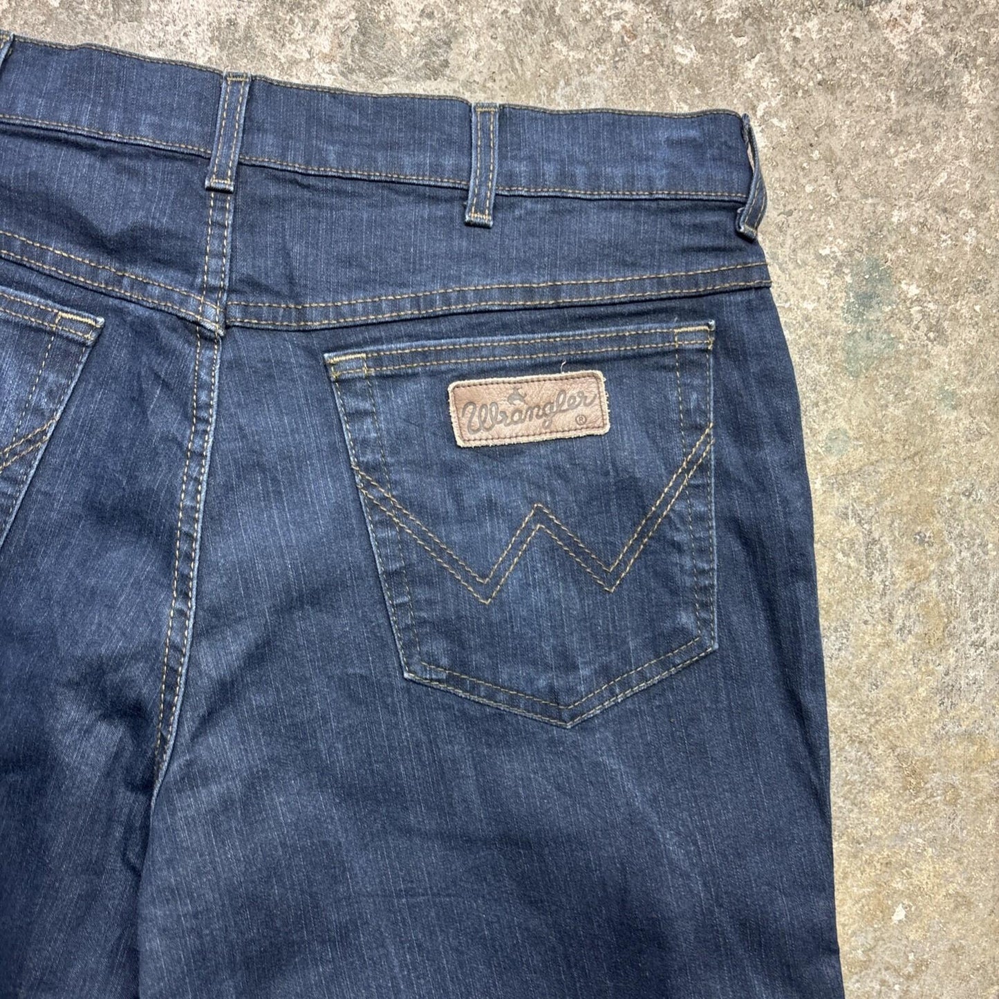 Navy Denim Wrangler Men’s Cut Off Texas Stretch Shorts | W38