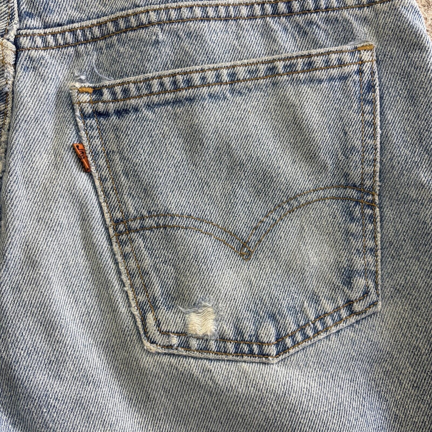 Light Blue Levi’s 631 Cut Off Denim Jean Shorts | W32