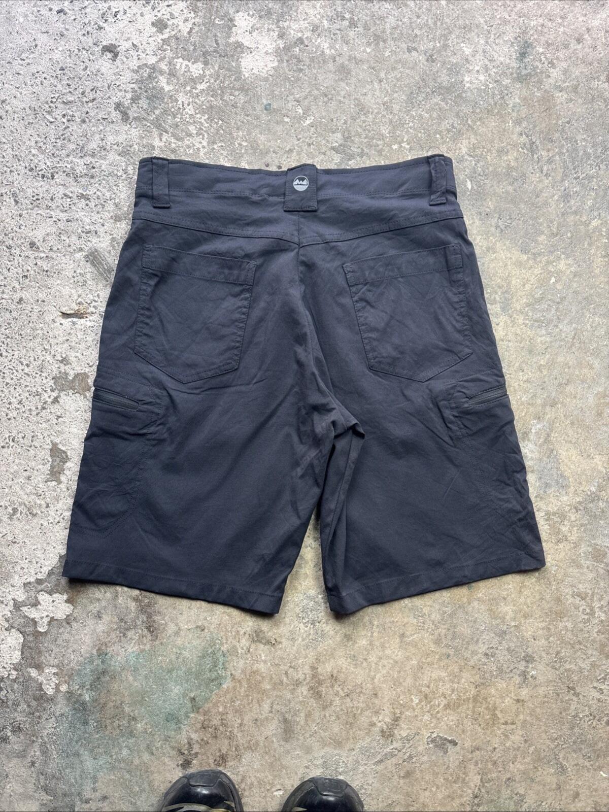 Black Wrangler Activewear Cargo shorts - W32