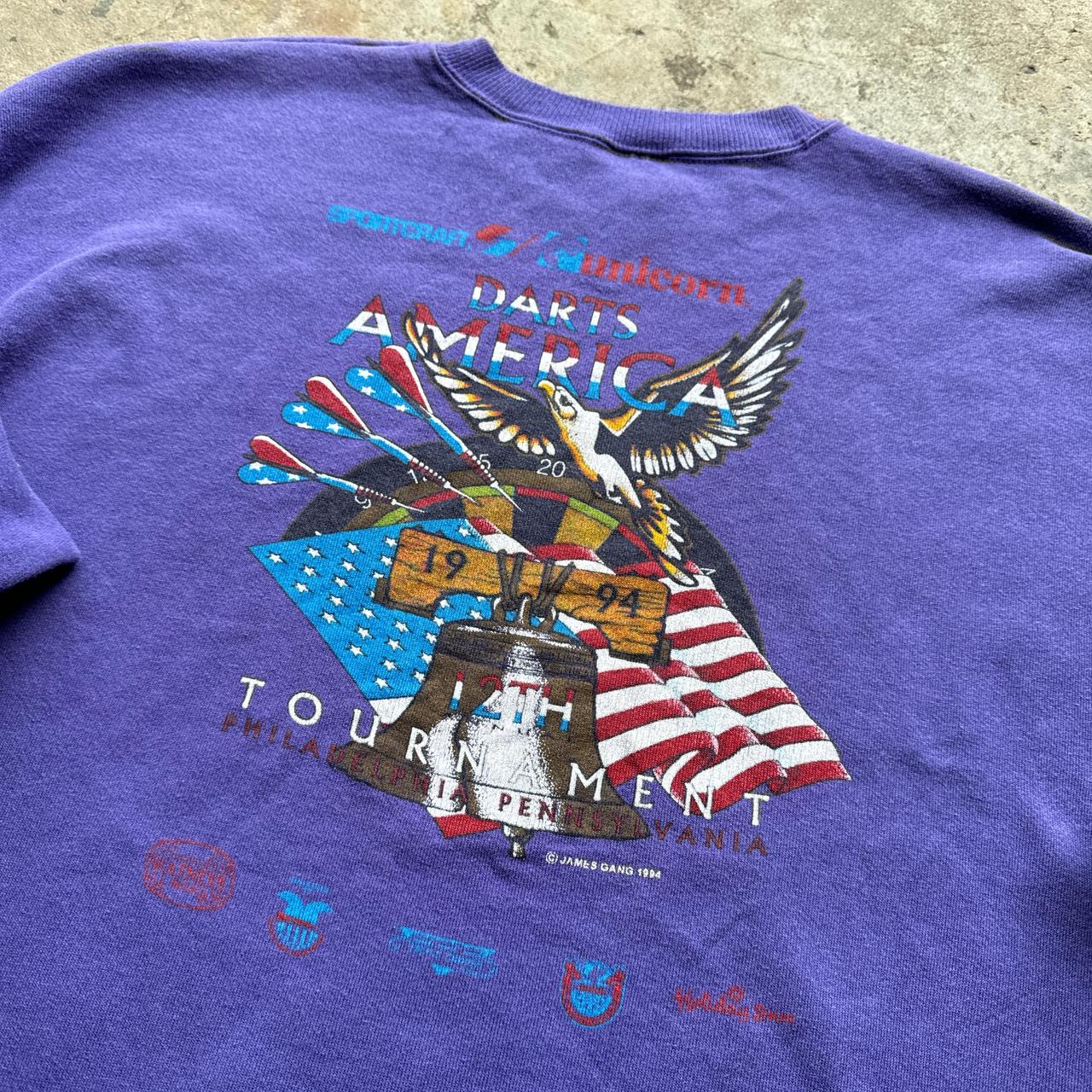 90s Purple graphic sweatshirt with darts design