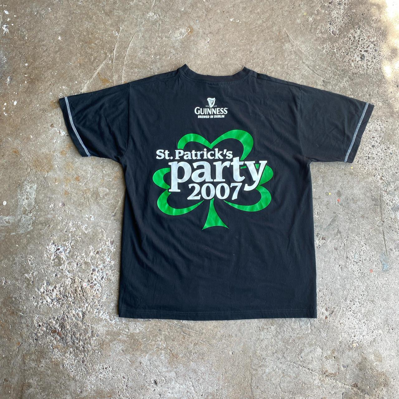 Black 00s Graphic Guinness T-shirt - L