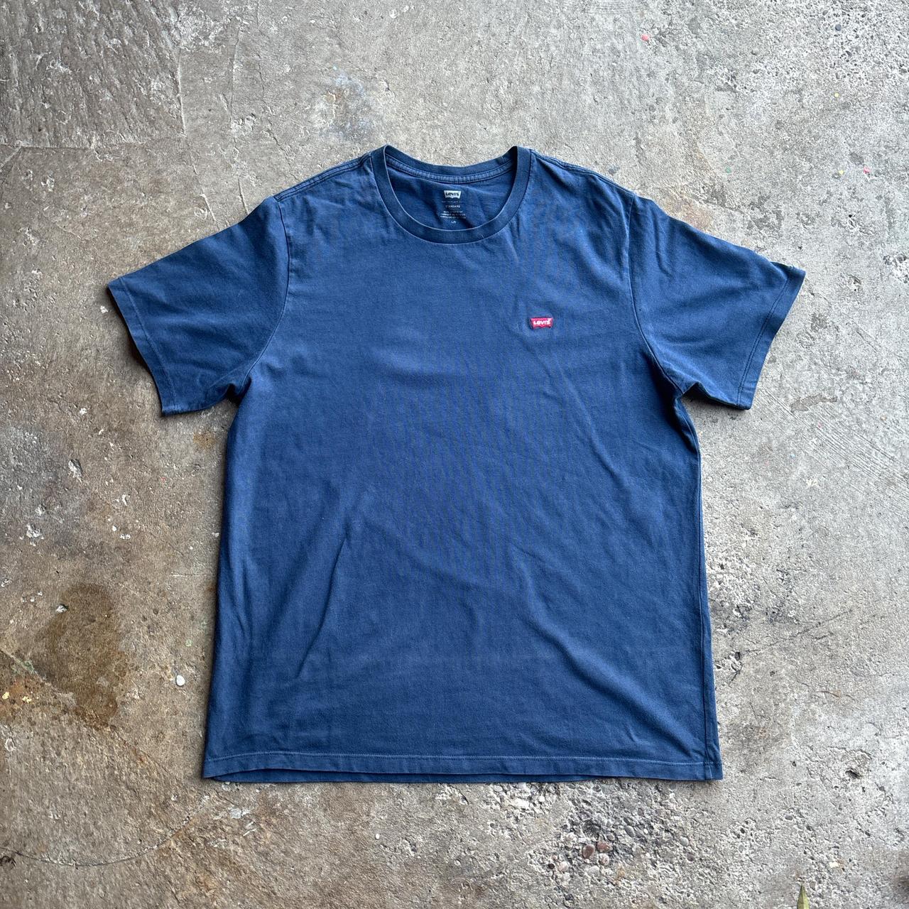 Navy Levi’s T-Shirt With Classic Red Logo