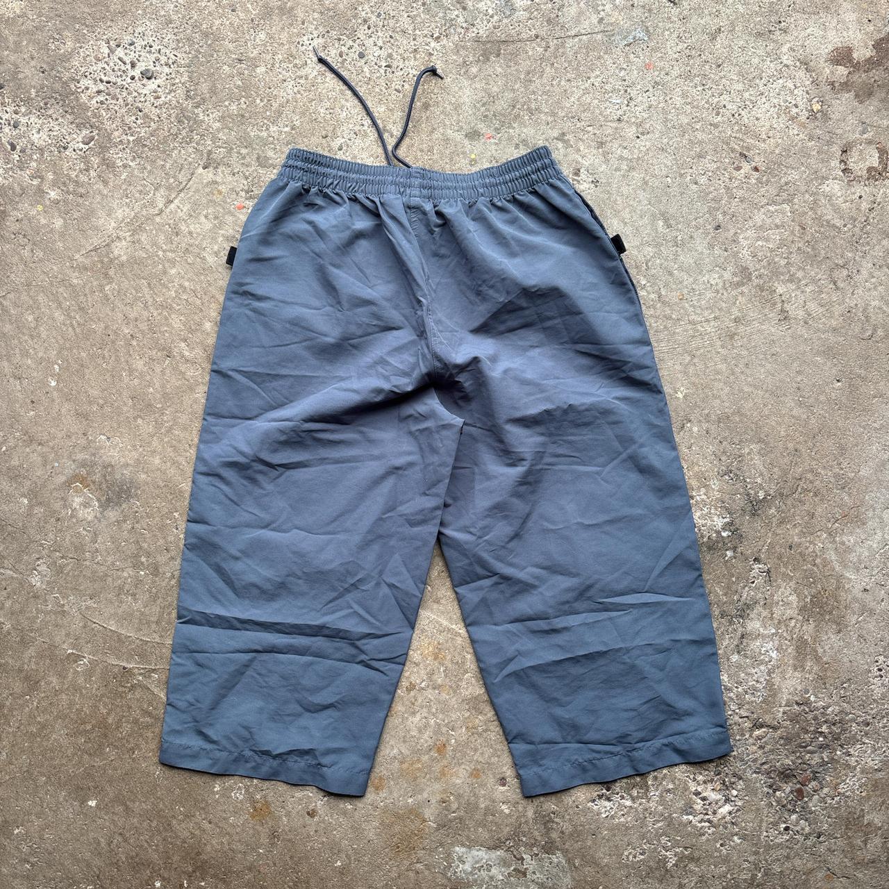 Y2K grey ASICS 3/4 length shorts