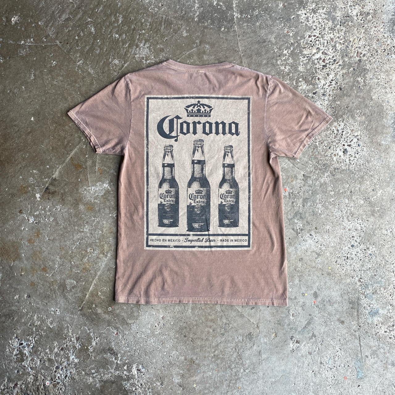 Brown Corona Extra Graphic T-Shirt - M