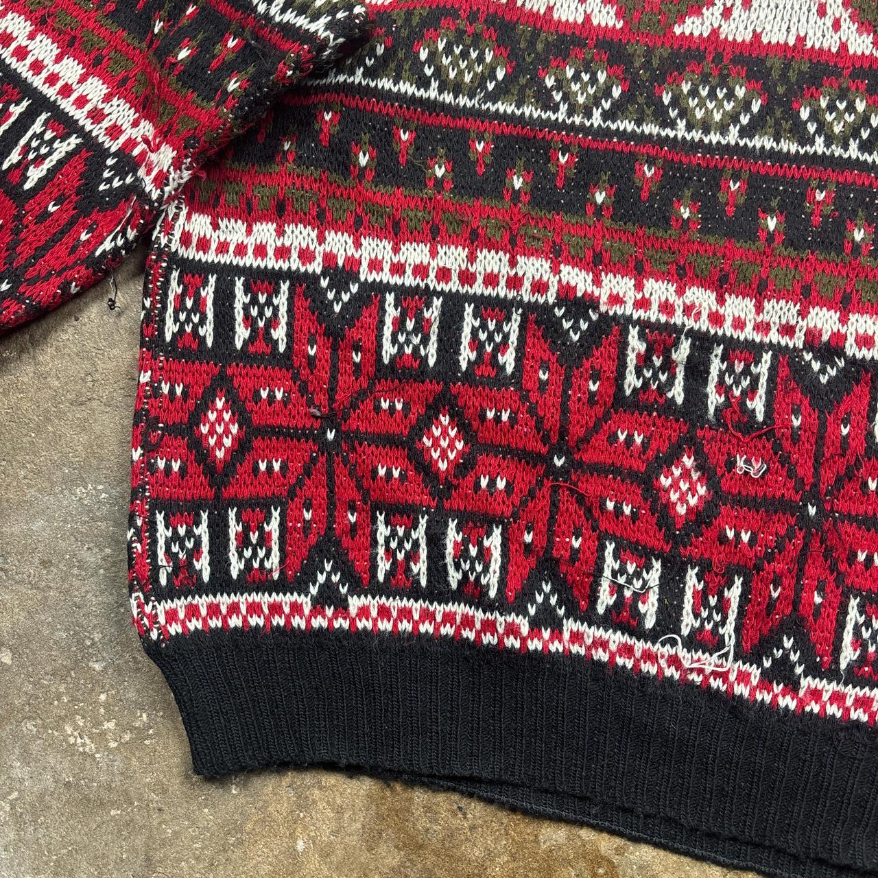 Vintage Red and black patterned knitted sweatshirt