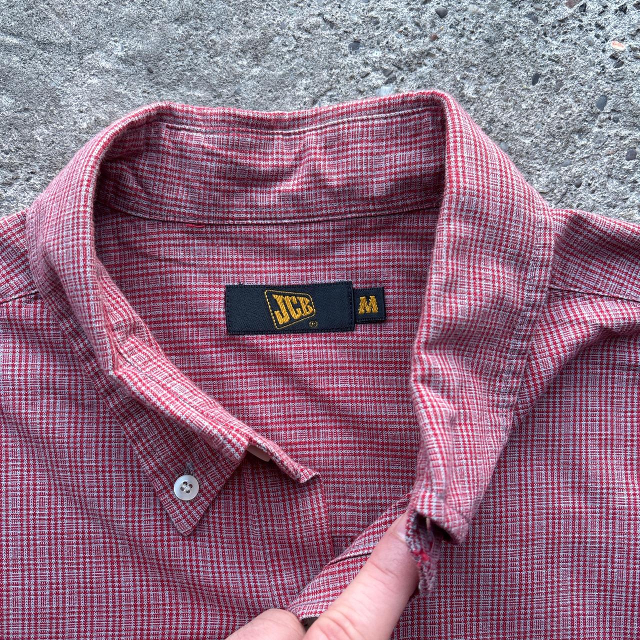 Vintage Red and white JCB short sleeve shirt - M