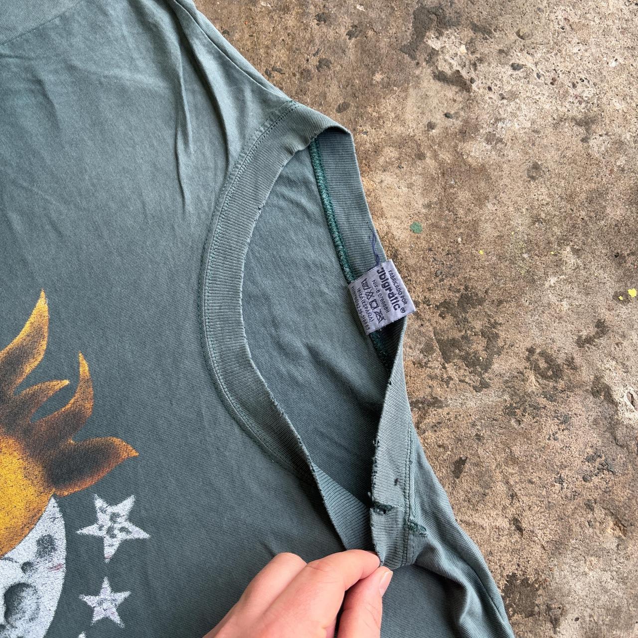 Vintage grey graphic t-shirt with Aqualand Astrology print