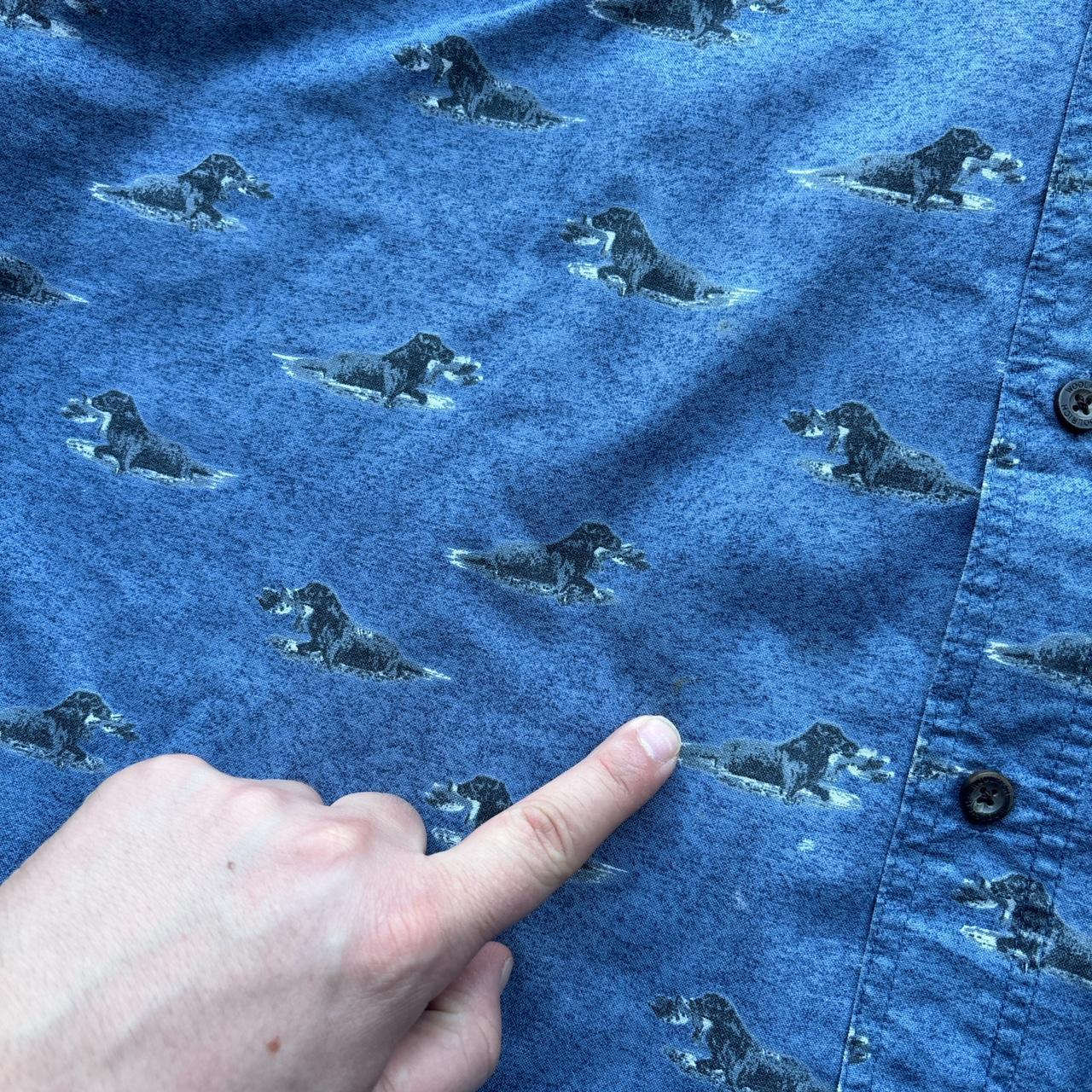Blue Woolrich short-sleeved shirt with sea lion pattern