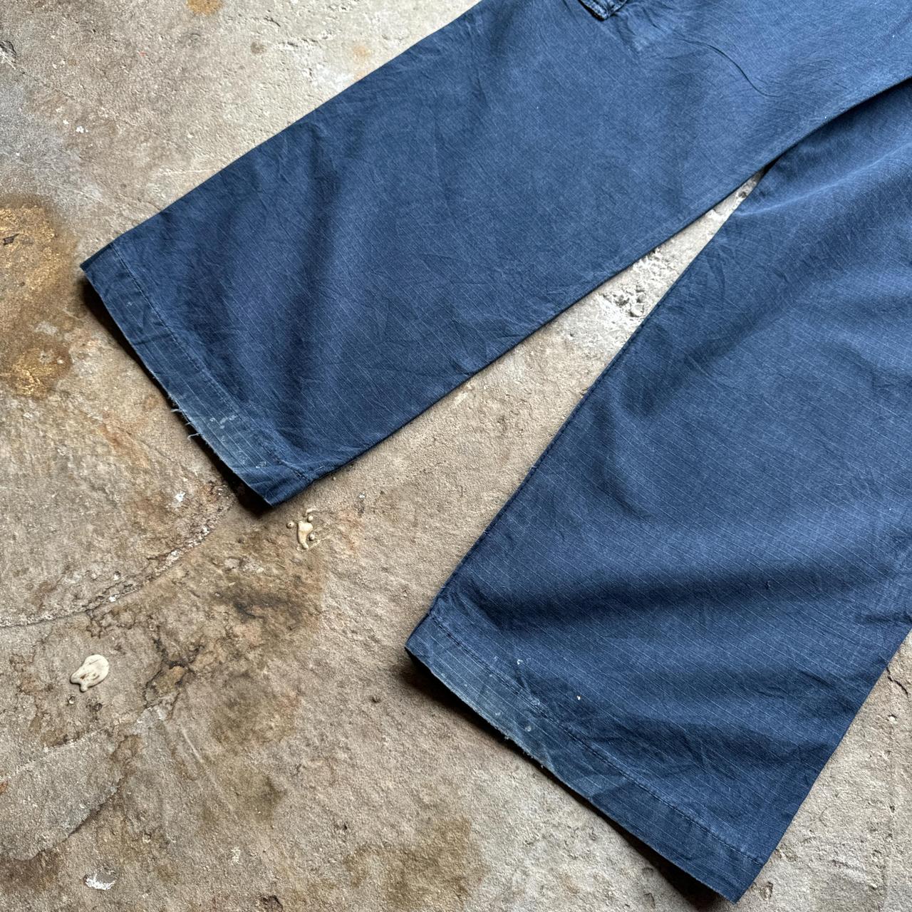Navy cargo pants