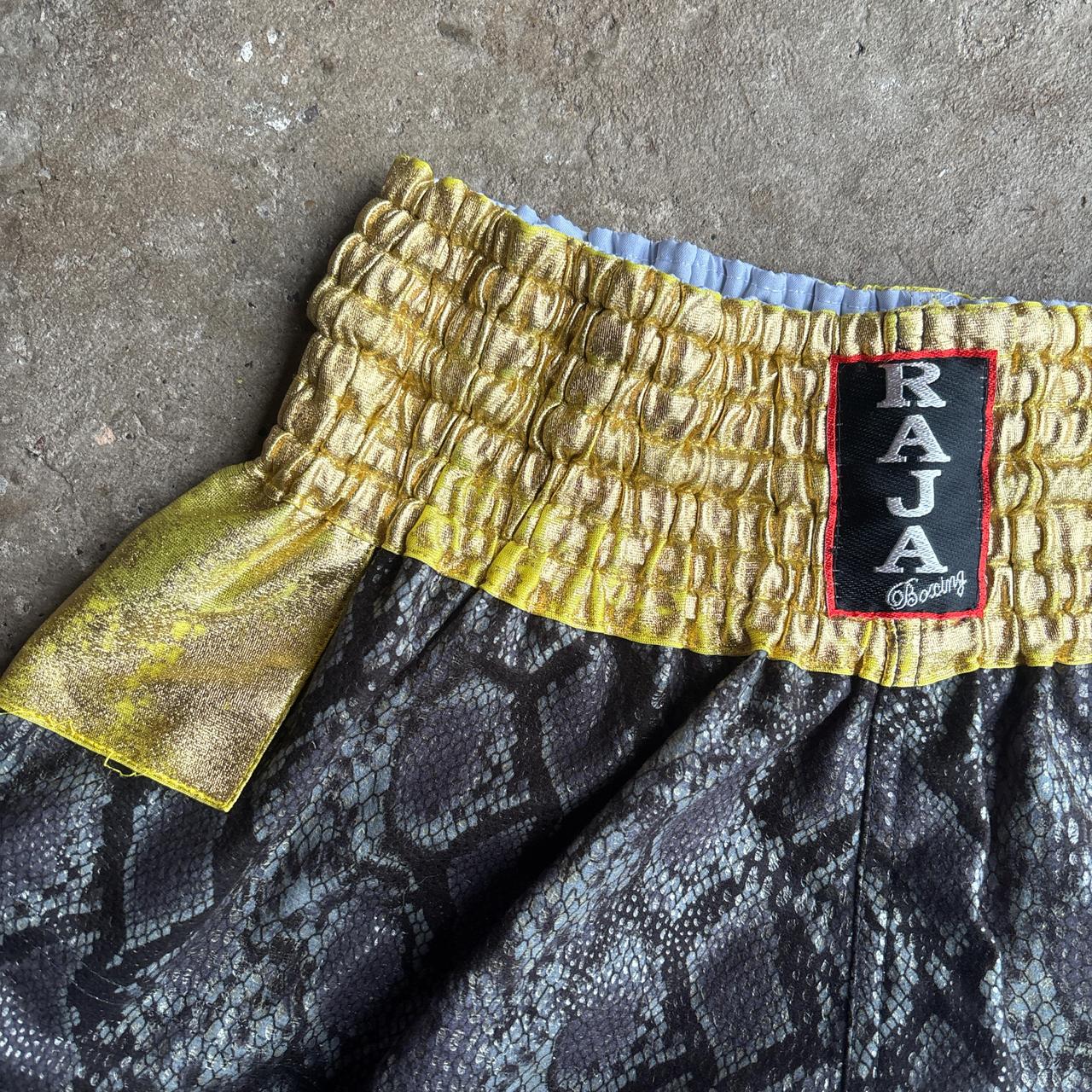 Snake Print ‘Raja Boxing’ Thai Kickboxing Shorts