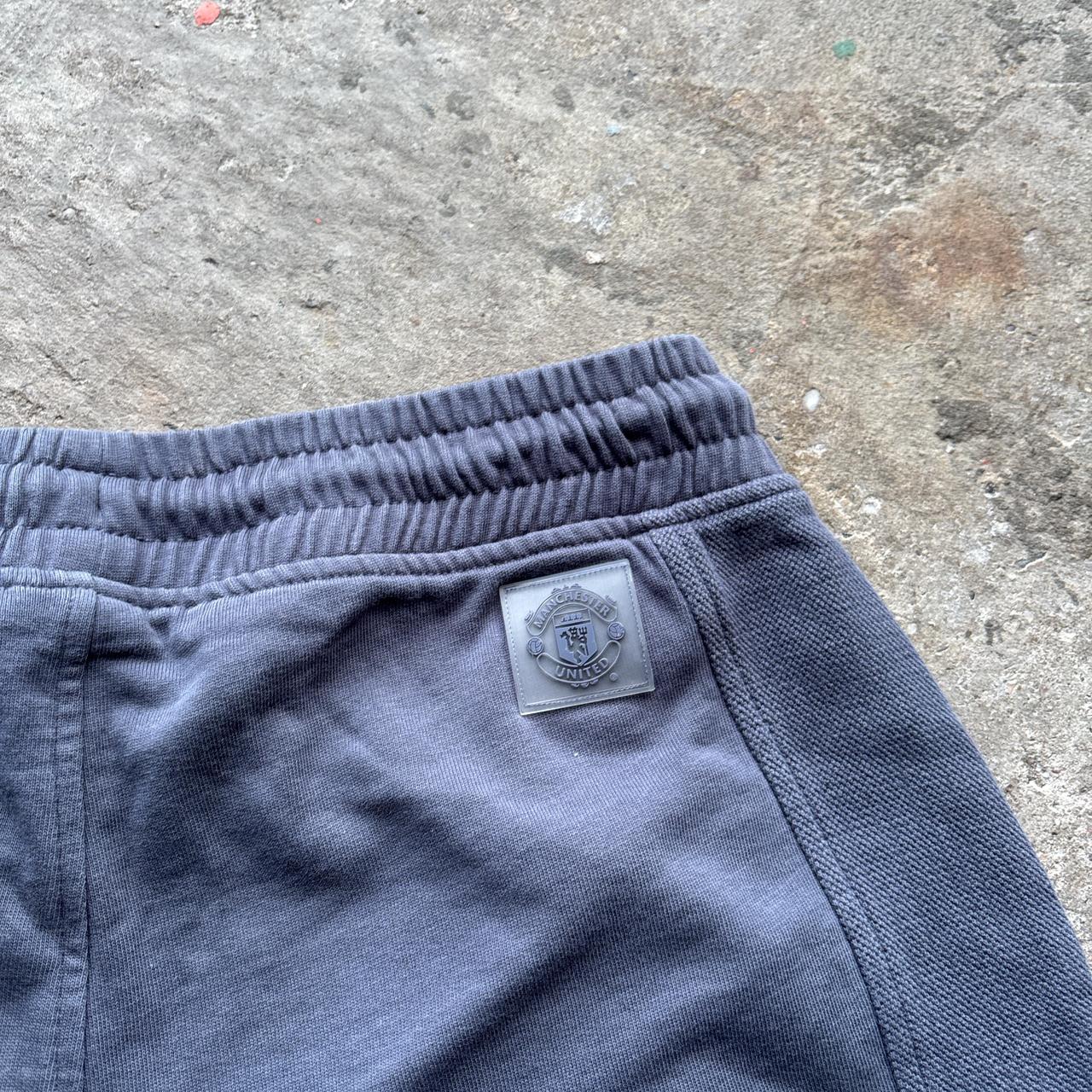 Grey Manchester United Shorts - S