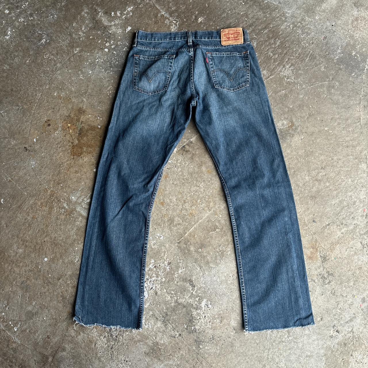 Textured Blue Denim ‘Slim Straight’ Levi’s Jeans