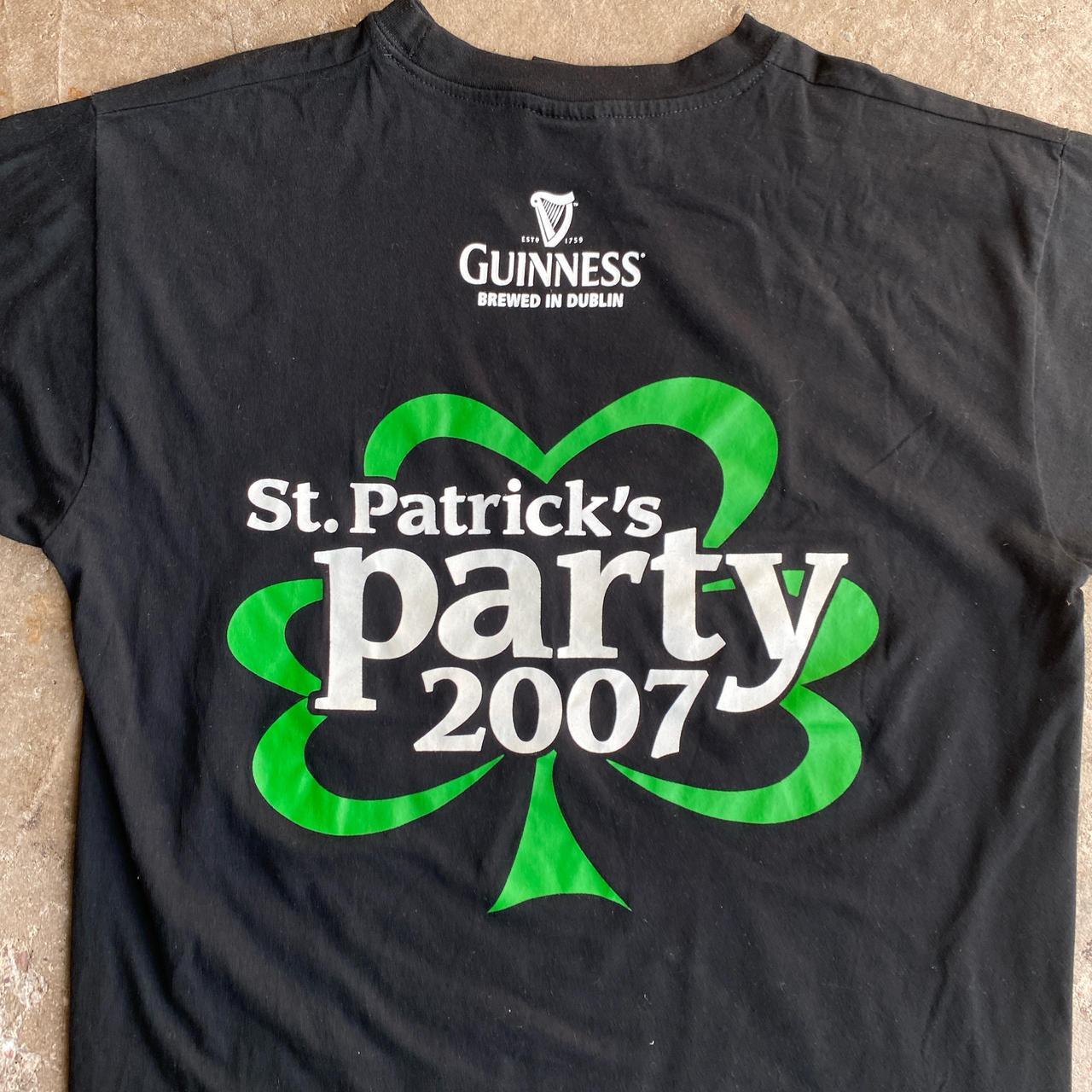 Black 00s Graphic Guinness T-shirt - L