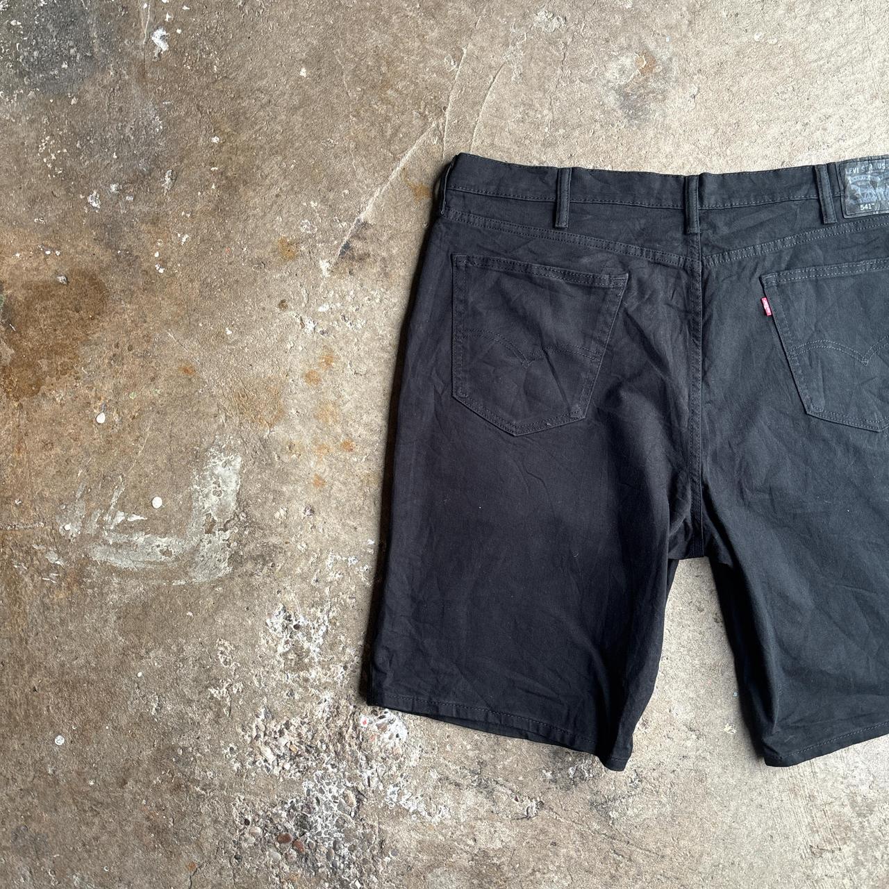 Dark Denim/Black Levi’s Jeans Shorts