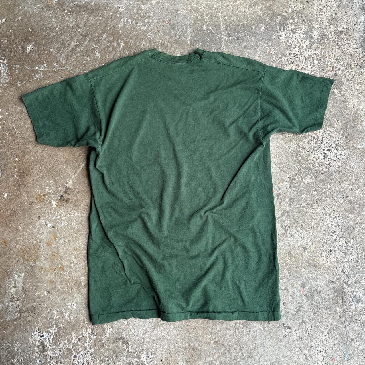 Green 90s ‘Rebuild’ graphic tee