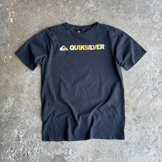 Black Quiksilver t-shirt