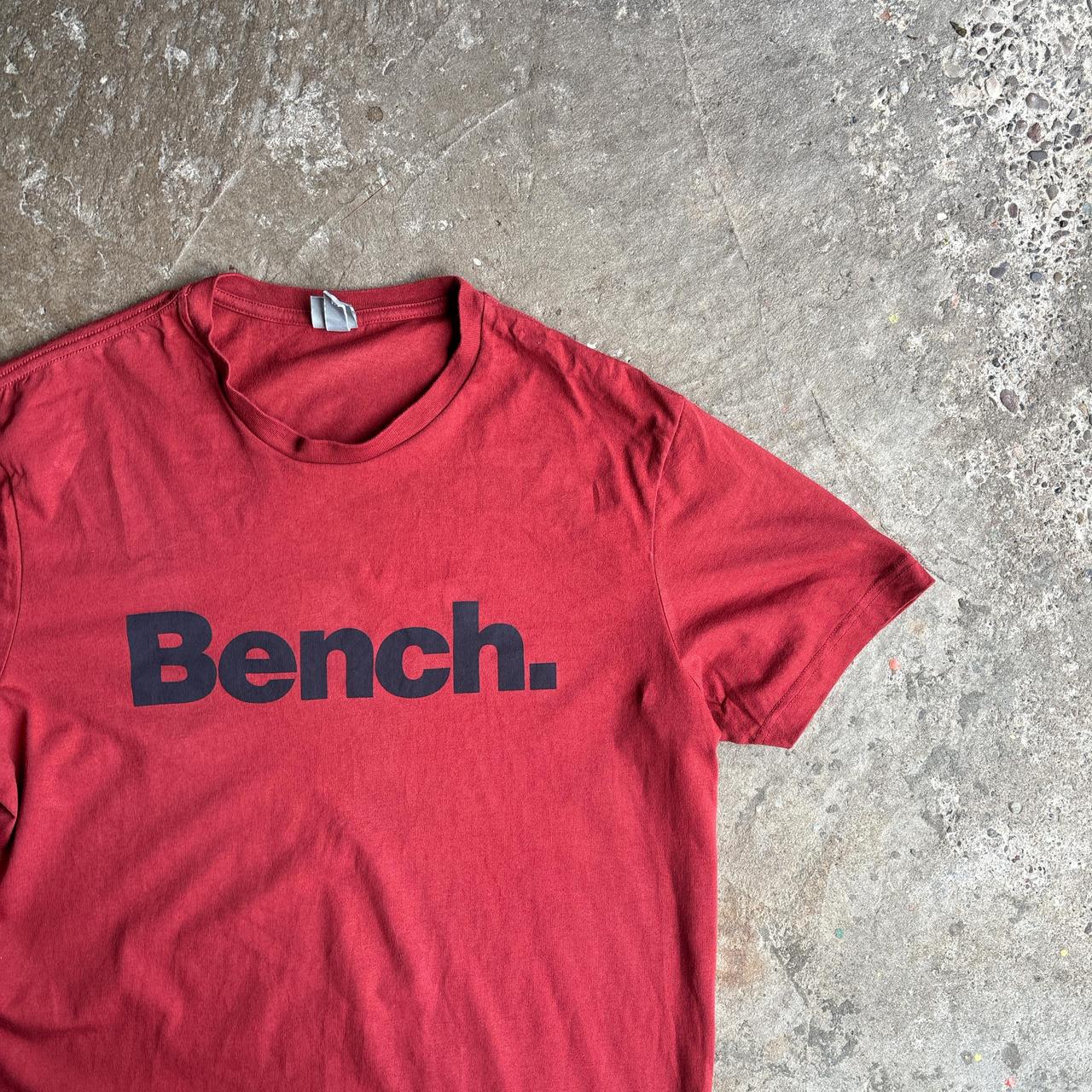 Red Bench Logo Design T-Shirt - XL