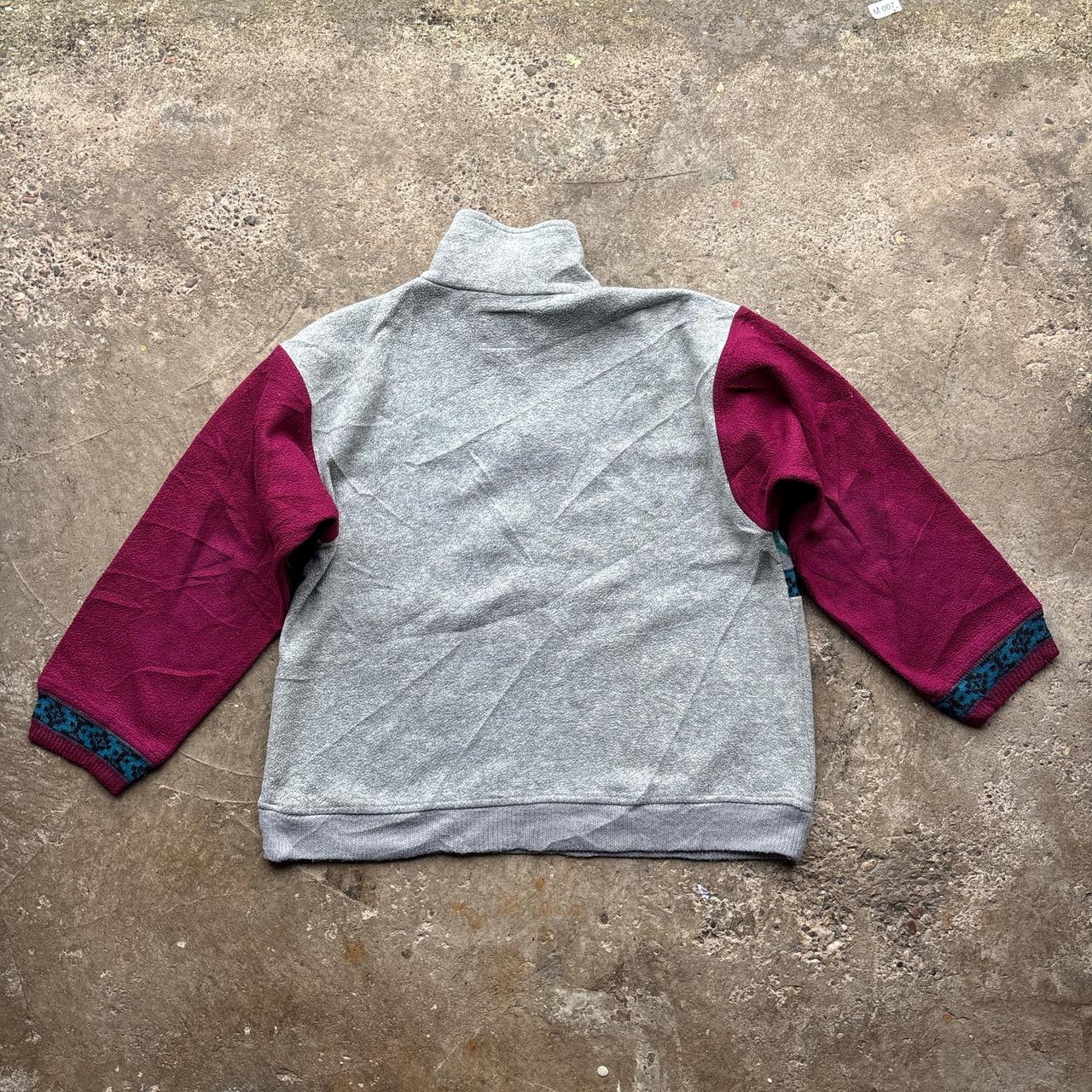 Grey and burgundy Polarite x Walking by Silvy fleece