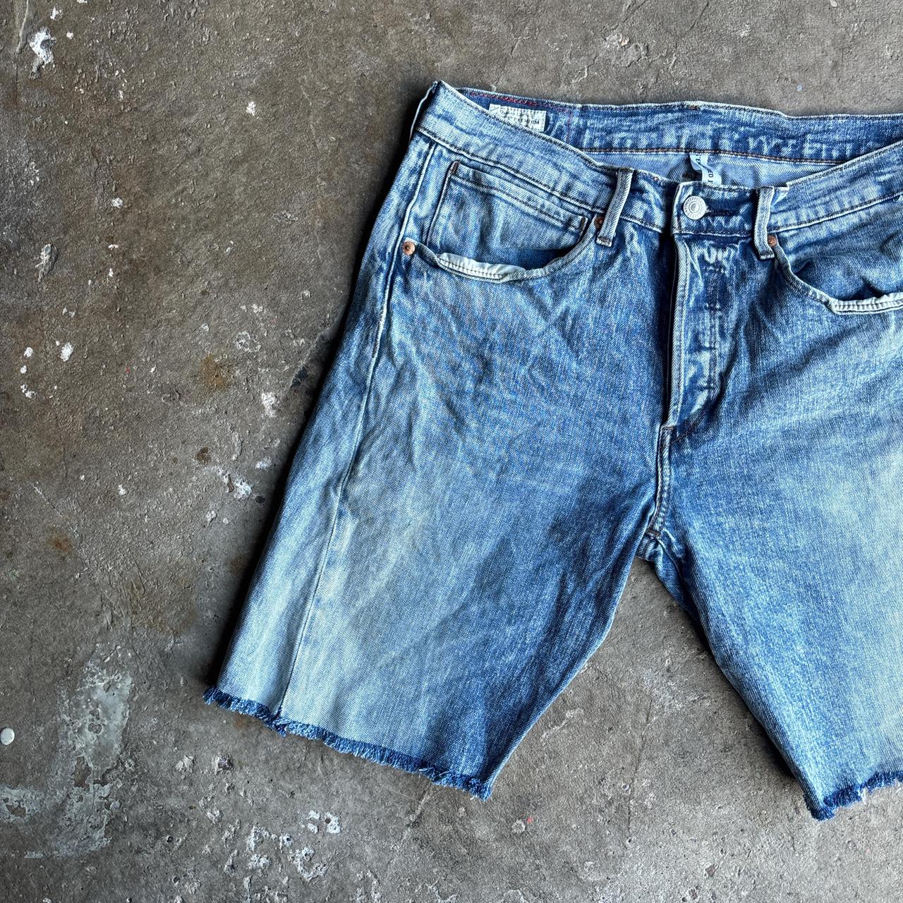 Light Blue Denim Cut Levi’s Jean Shorts
