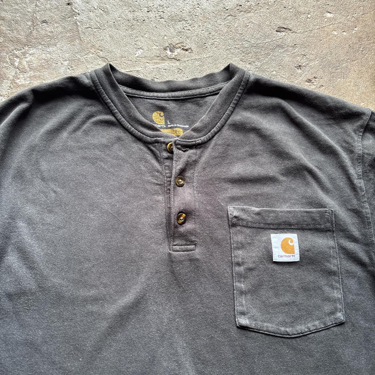 Washed Black Carhartt button-up t-shirt - L