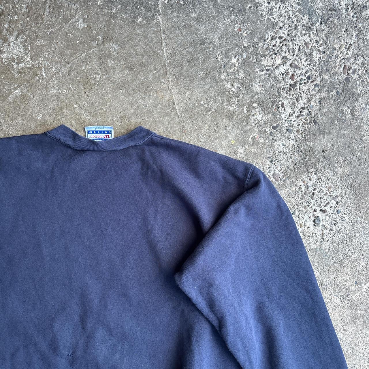 Navy Blue Crewneck Hanes Sweatshirt - M