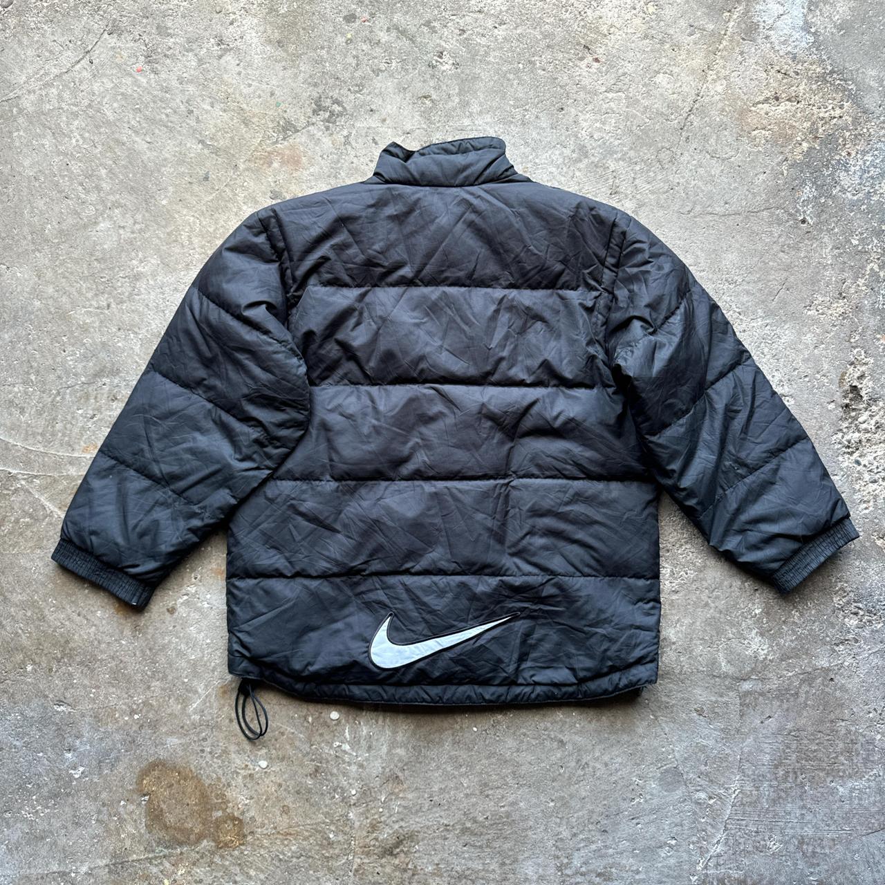 90s black Nike Puffer jacket