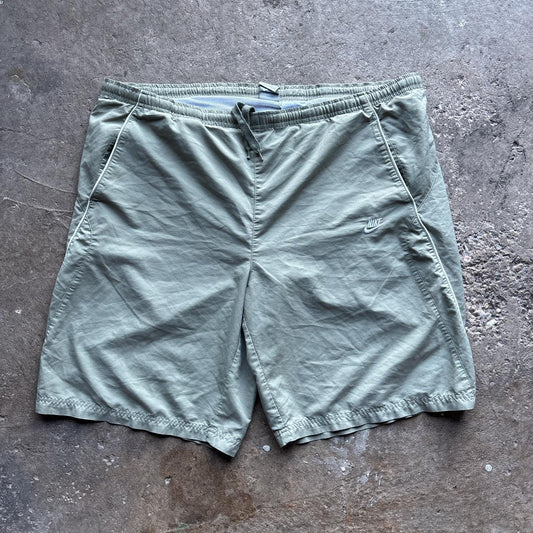 00s Grey Nike Shorts / Trunks