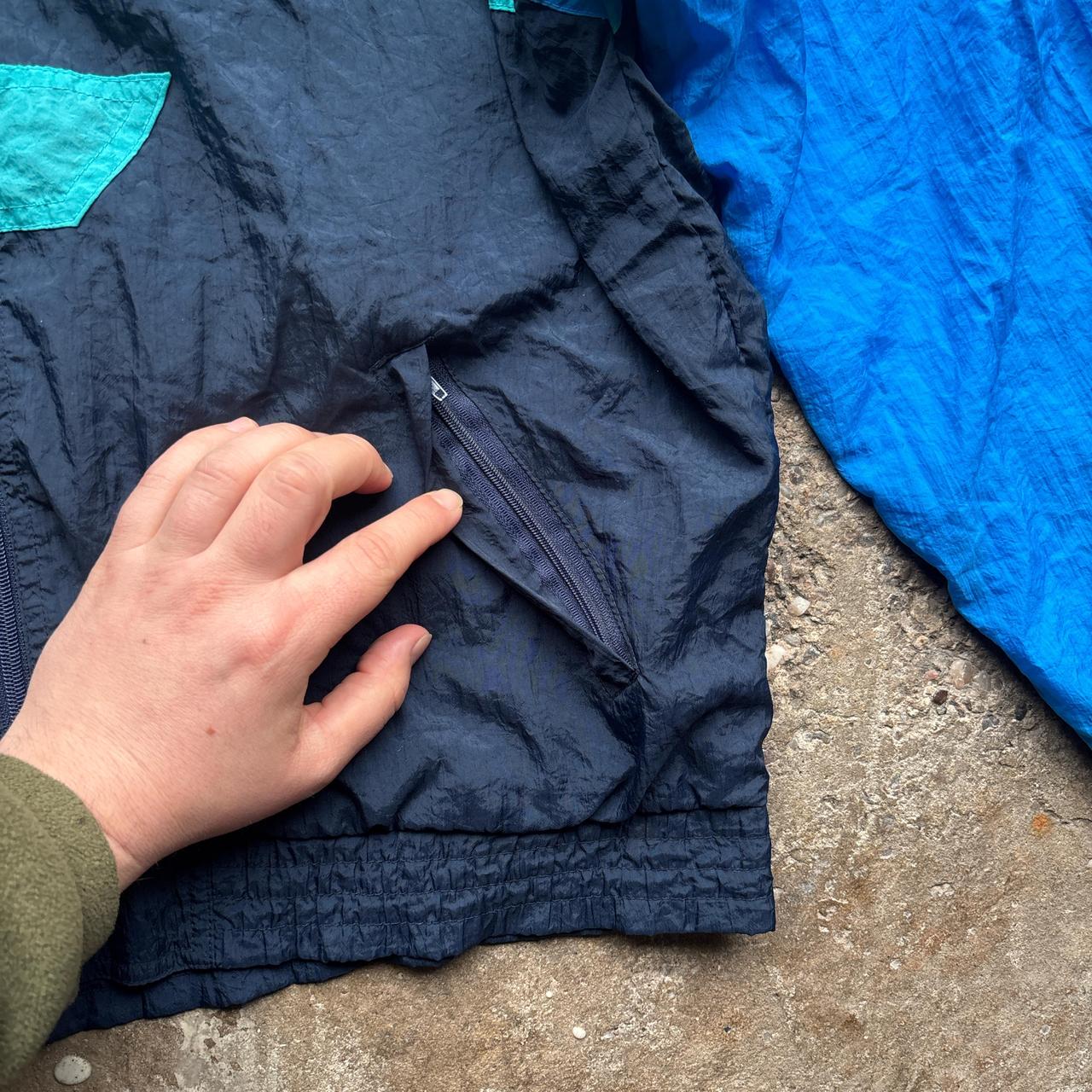 90s vintage windbreaker jacket with patch logos