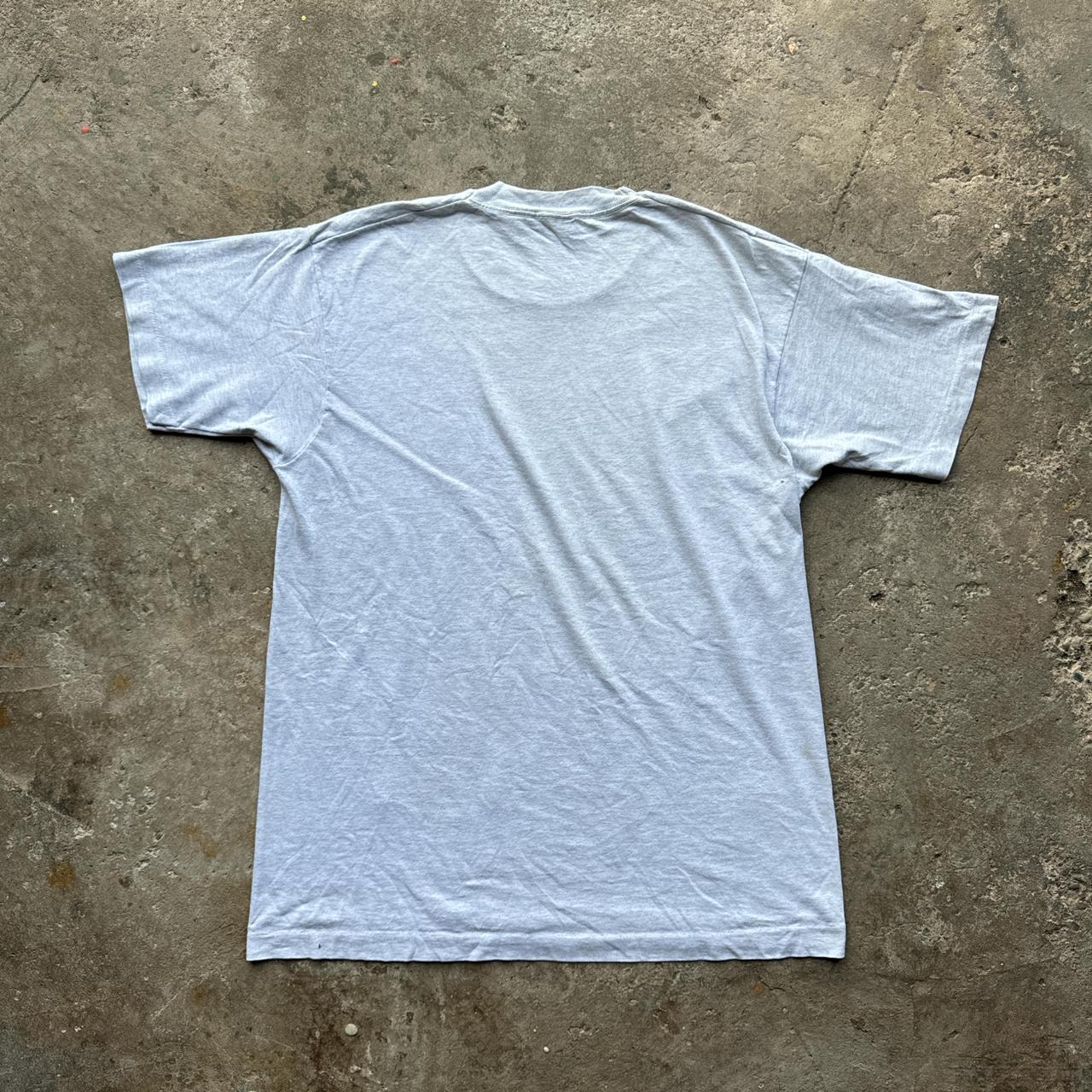 Light grey graphic tee with baseball print