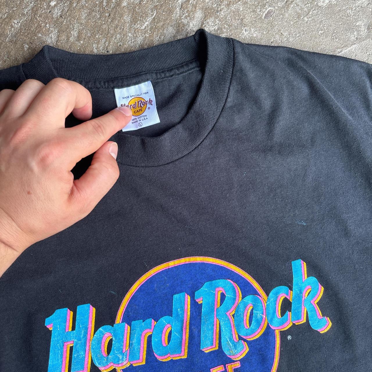 Vintage Black Hard Rock Cafe Maui t-shirt