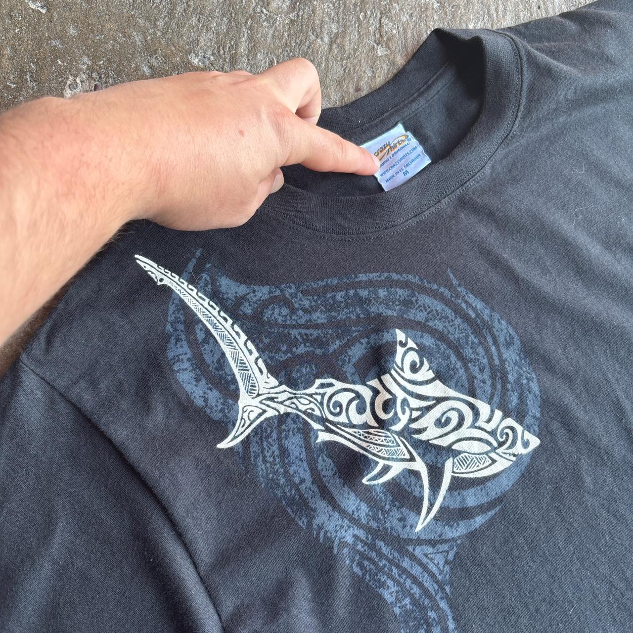 Black Kauai graphic tee