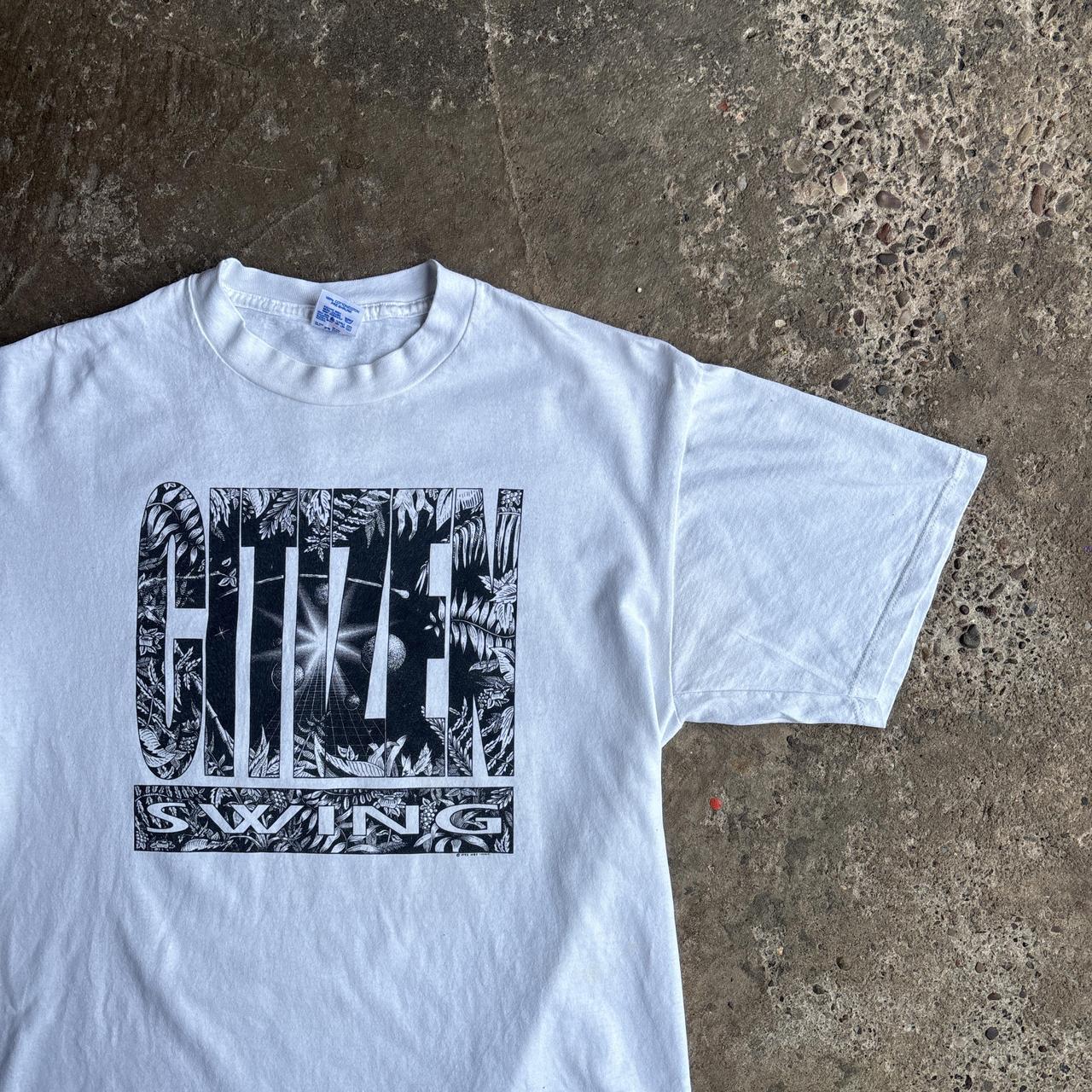 White Graphic Citizen Swing T-Shirt - L