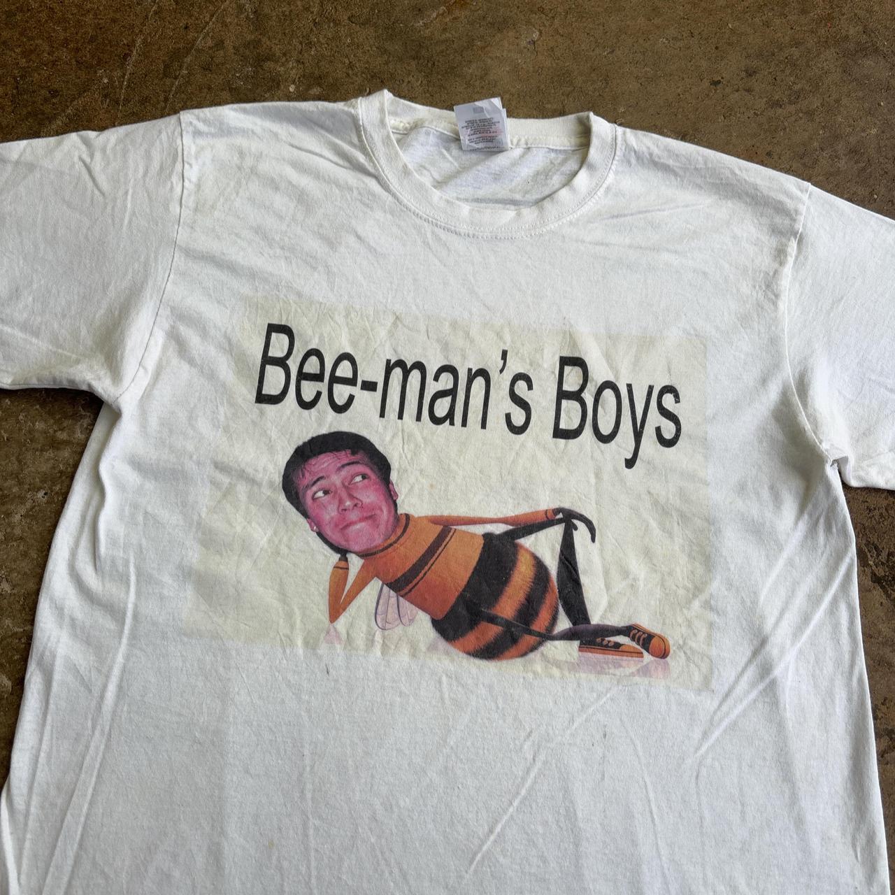 White graphic tee with custom bee print