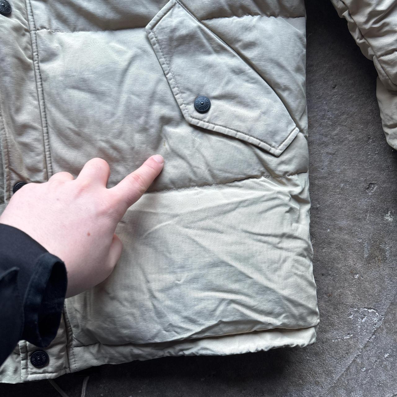 Cream Levi's puffer jacket