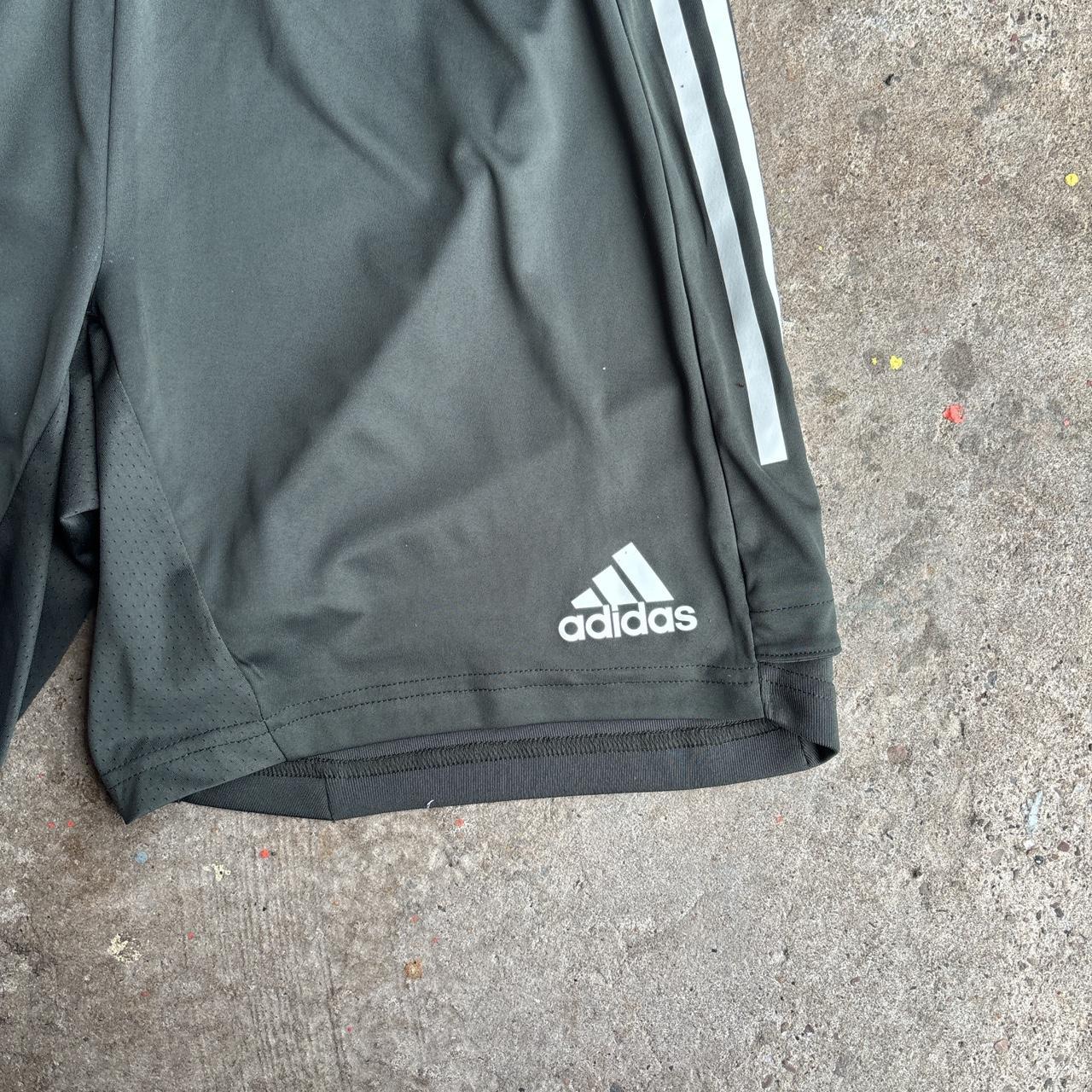Dark Green Adidas 2020/21 Manchester United Adidas Training Shorts