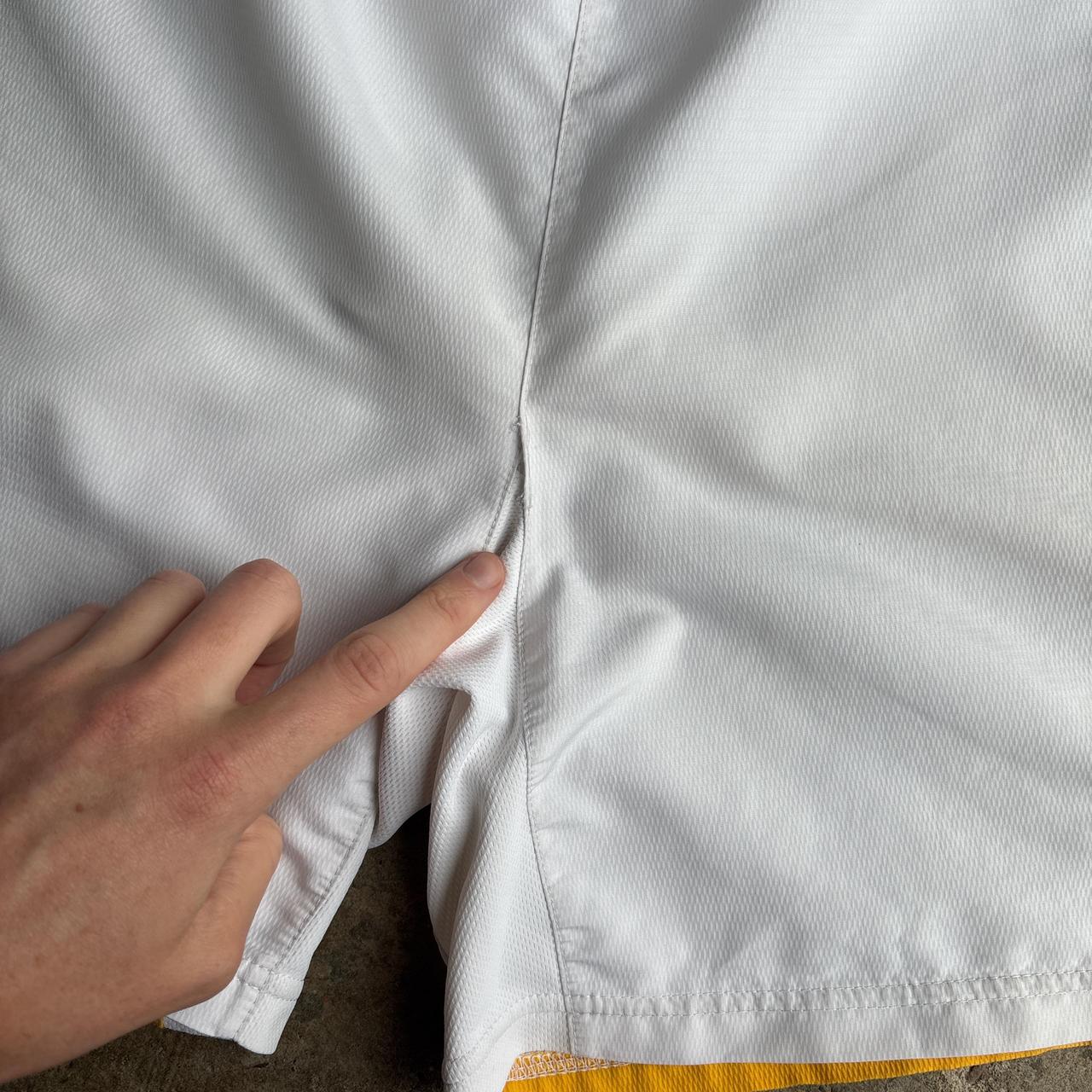 White Celtic FC Nike Football Shorts - L