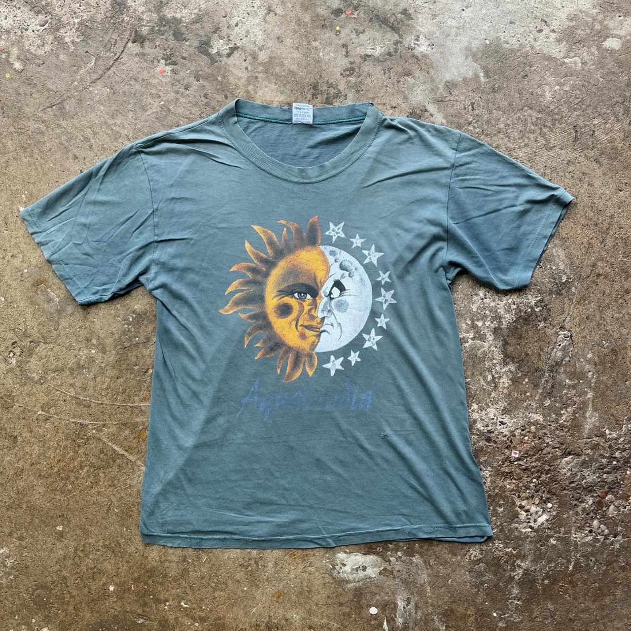 Vintage grey graphic t-shirt with Aqualand Astrology print