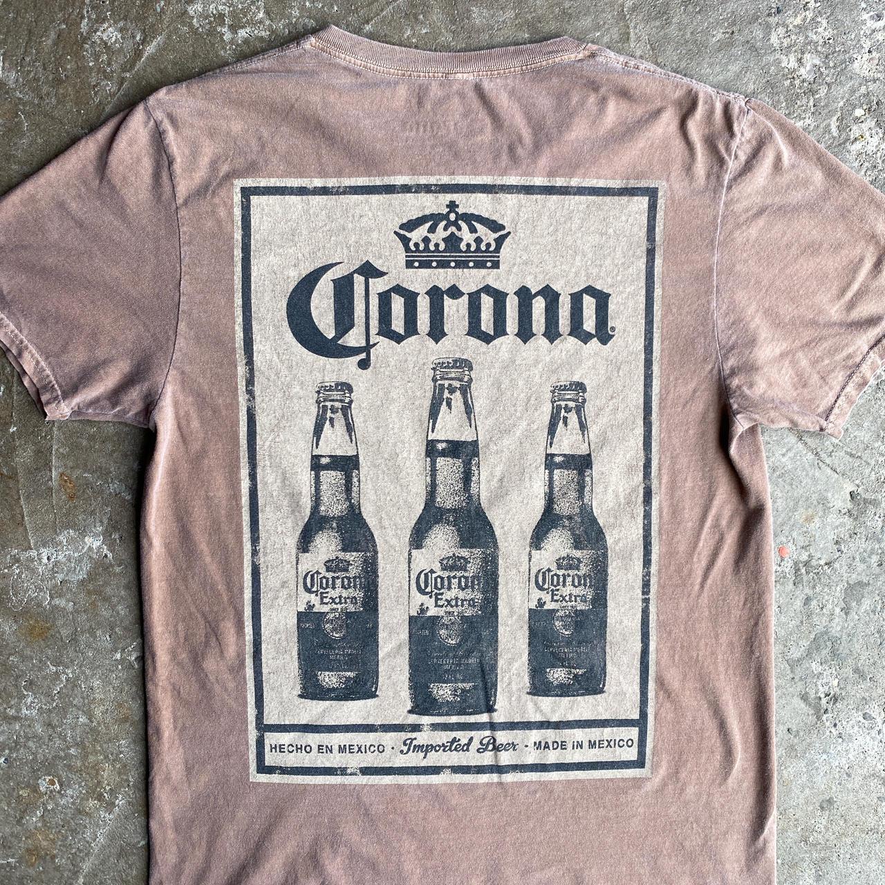 Brown Corona Extra Graphic T-Shirt - M
