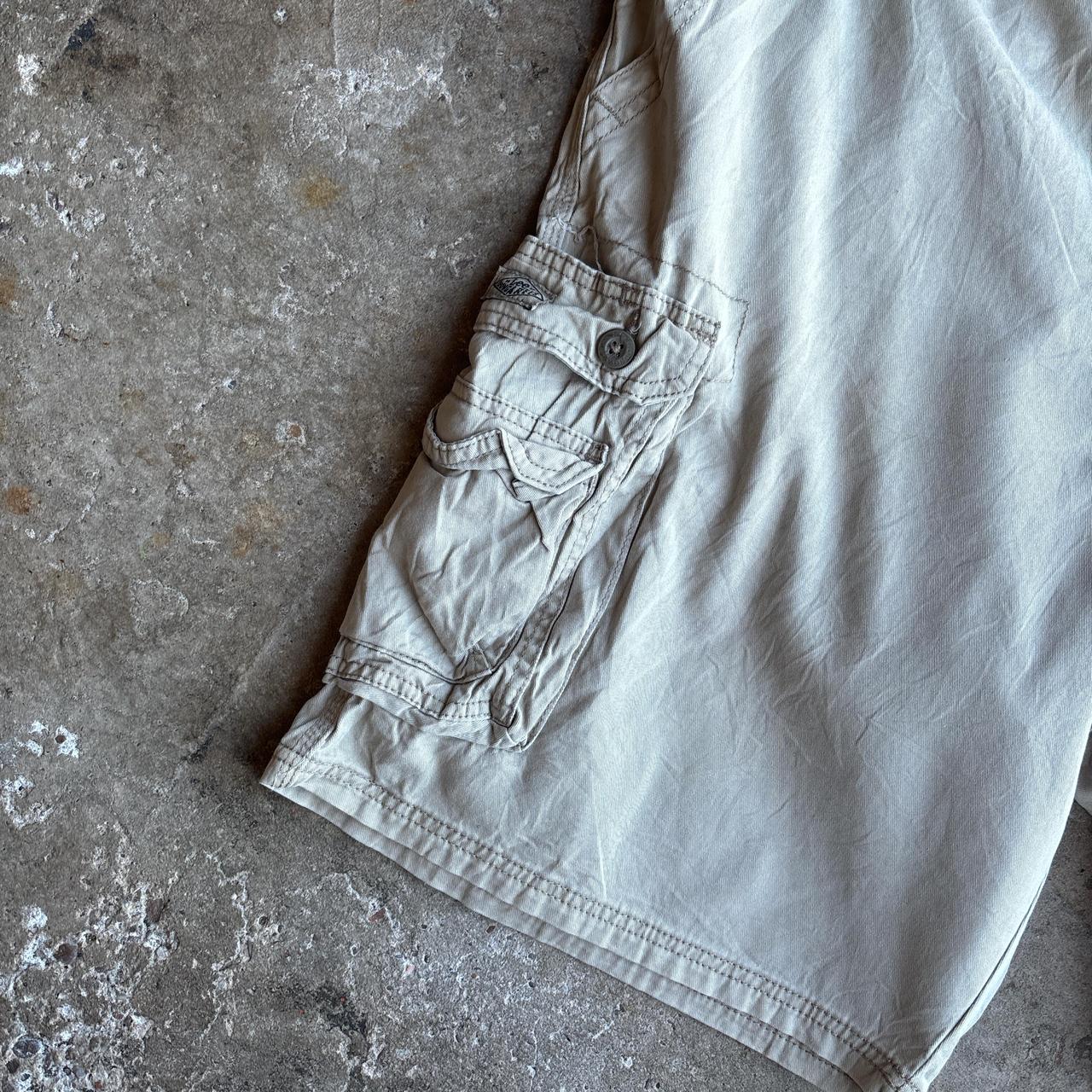 Lee Dungarees Cream Cargo Shorts
