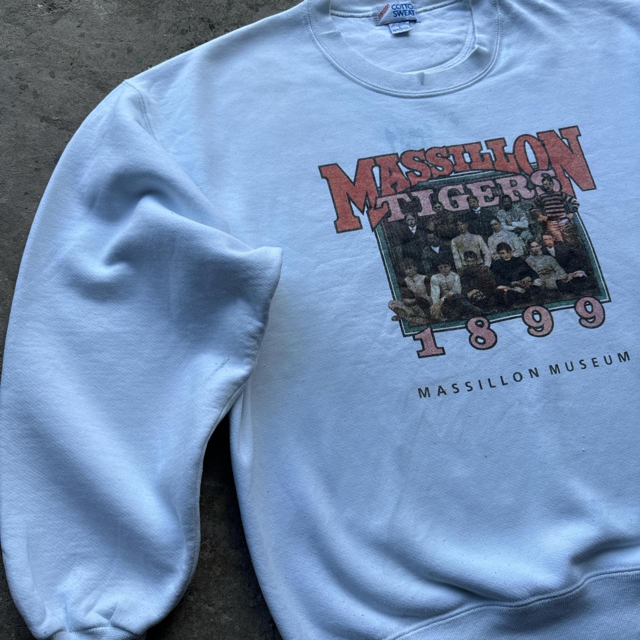 White graphic sweatshirt with Massillon Tigers print
