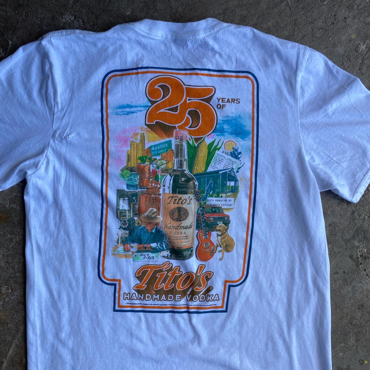 White ‘Titos’ Graphic Bar T-Shirt - M