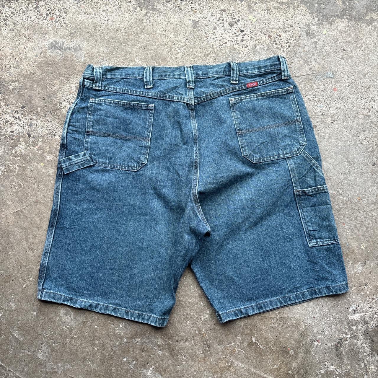 Blue Wrangler Carpenter shorts