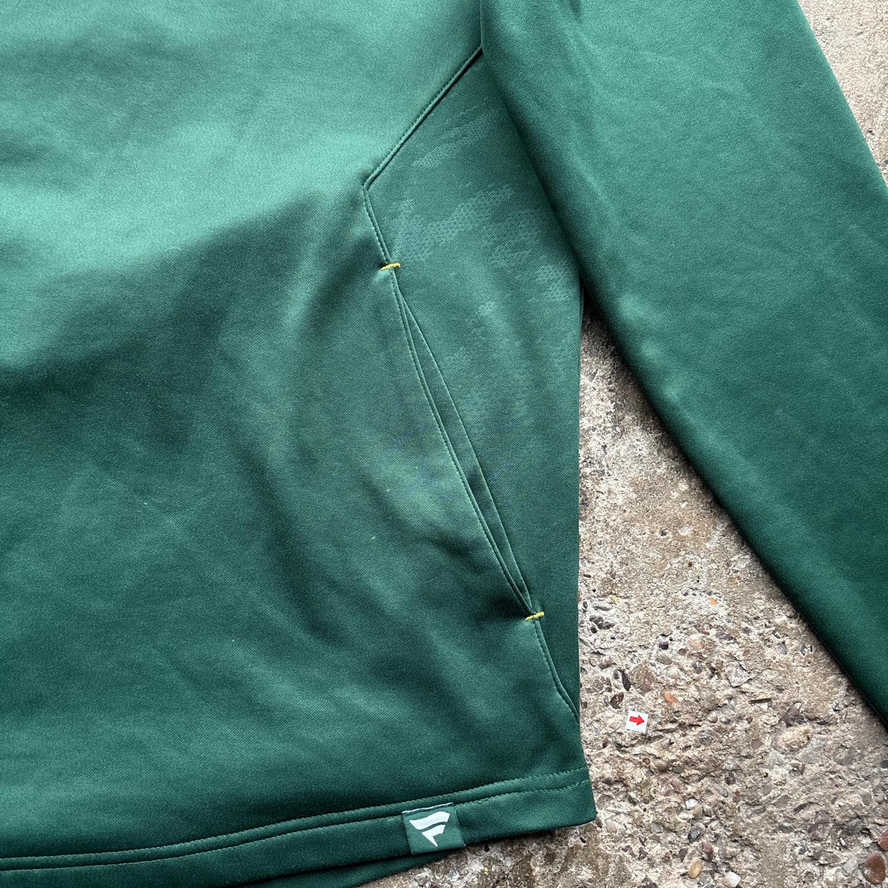 Green Bay Packers active hoody with printed logo