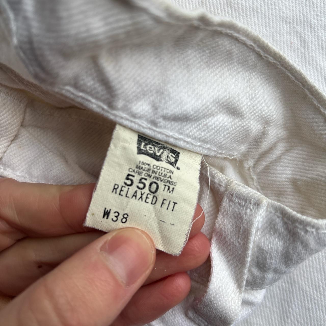 White Levi’s Denim Jean Shorts