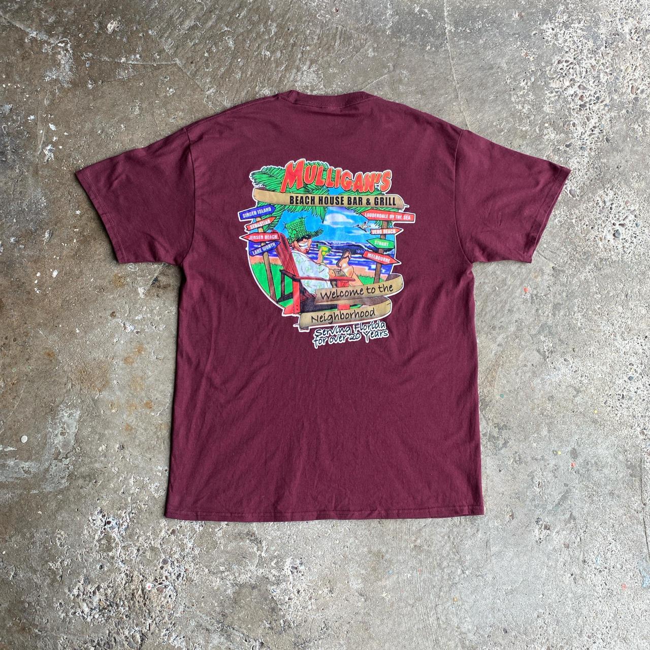 Burgundy Graphic Bar T-Shirt - L