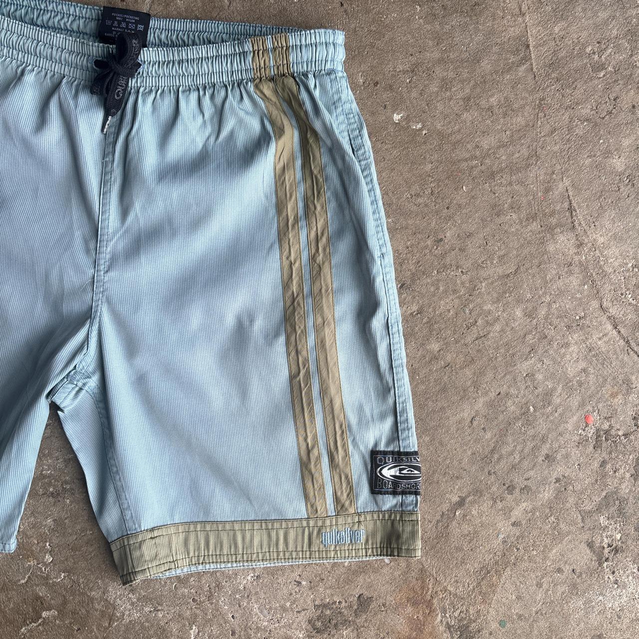Light Blue Textured Quiksilver Swim Shorts - M