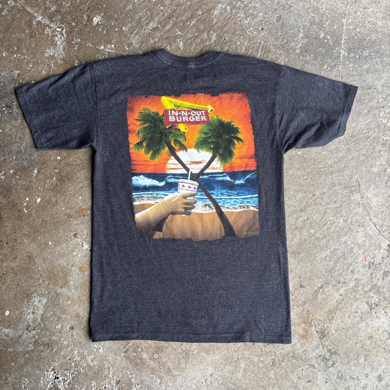 Grey official In-N-Out Burger graphic t-shirt