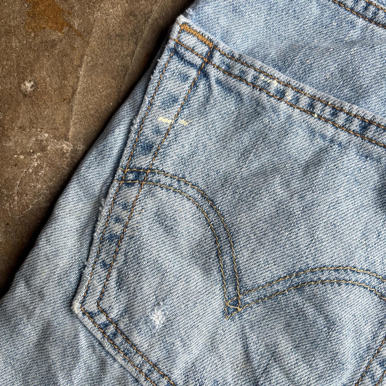 Light Blue Denim Levi’s Jean Shorts