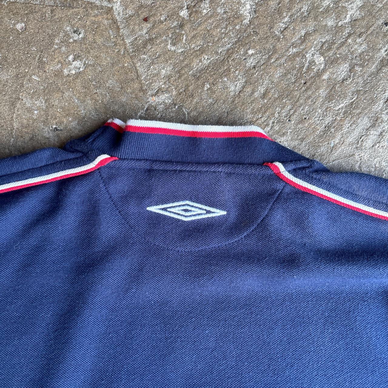00s Navy Umbro cotton tee